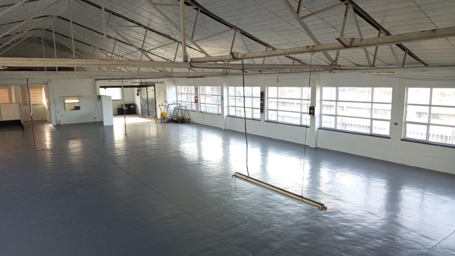 To Let Commercial Property for Rent in Maitland Western Cape